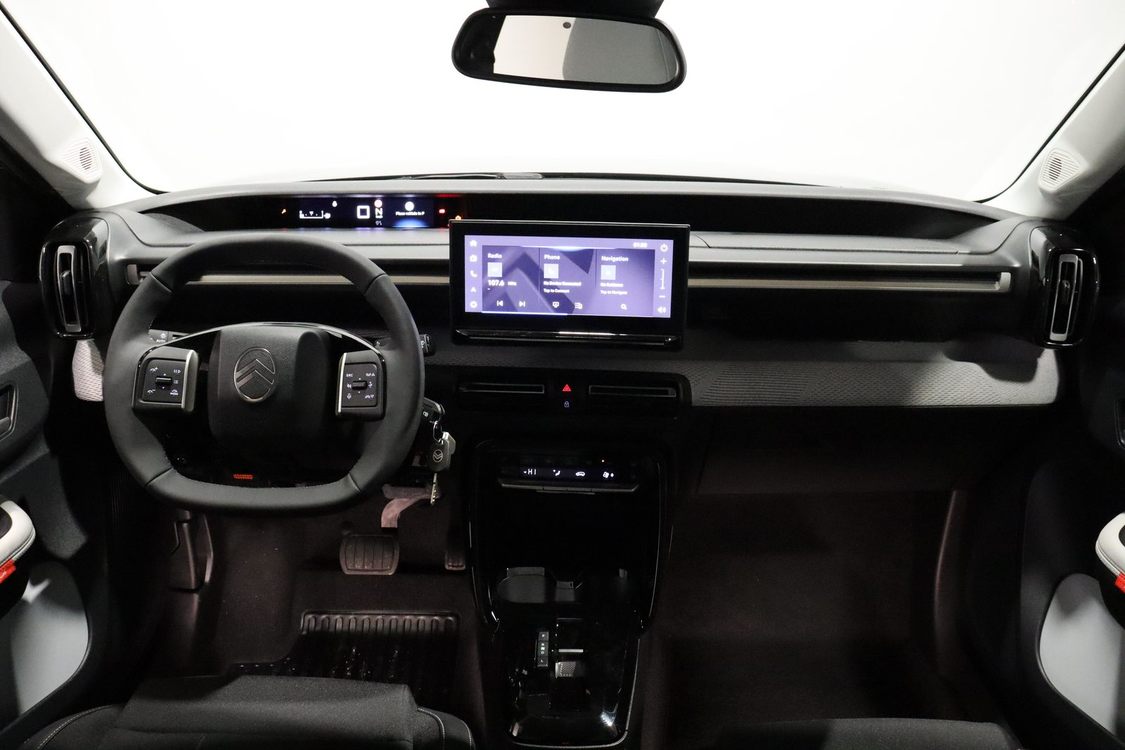 CITROEN C3 1.2 Hybrid Max, Mild-Hybrid Petrol/Electric, New car, Automatic - 6