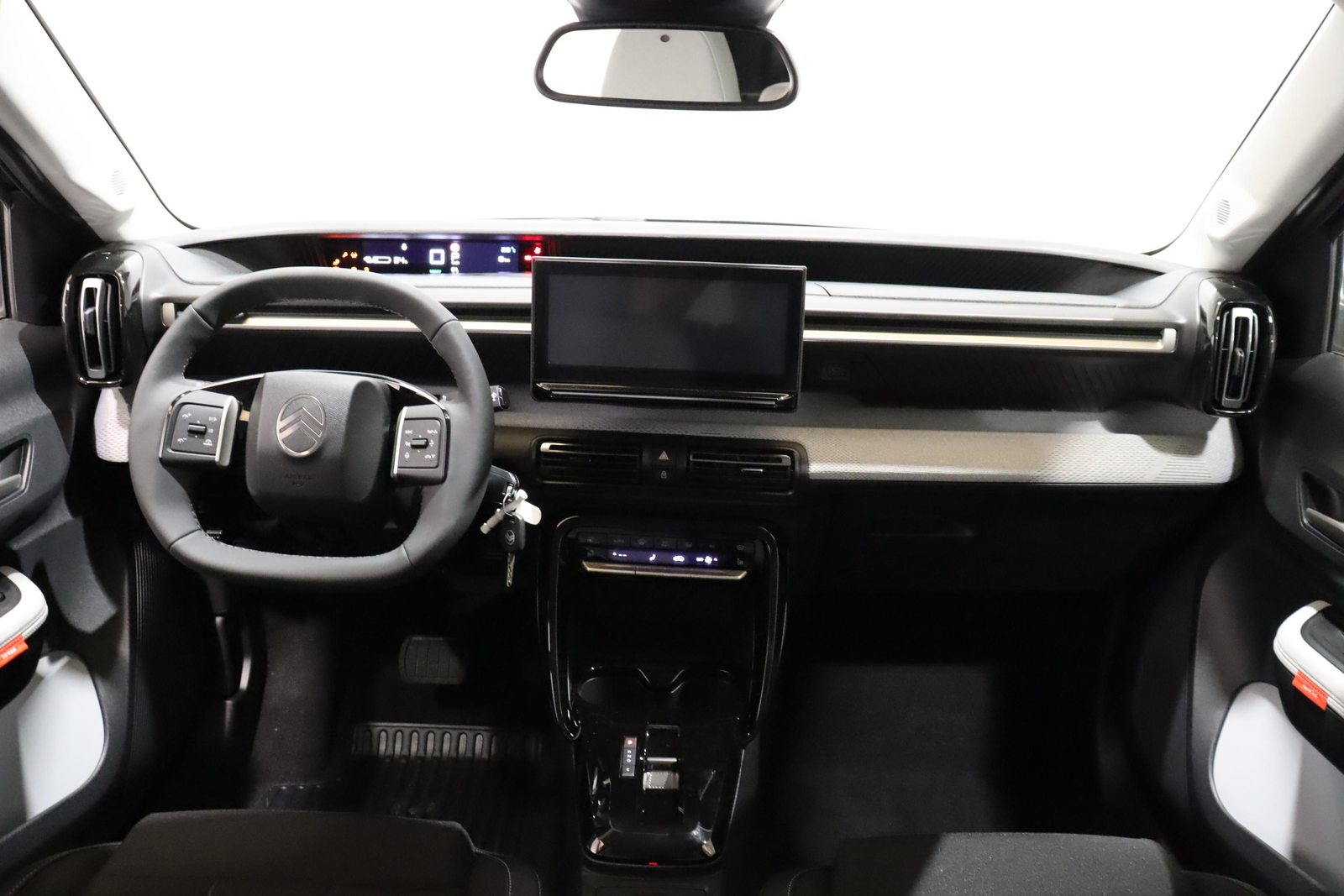 CITROEN e-C3 long range Edition Tricolore, Elektro, Neuwagen, Automatik - 6