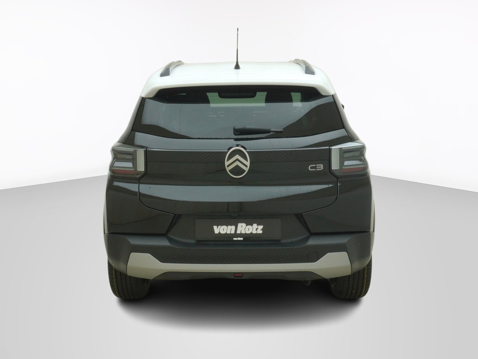 CITROEN C3 1.2 Hybrid Max, Mild-Hybrid Petrol/Electric, New car, Automatic - 3