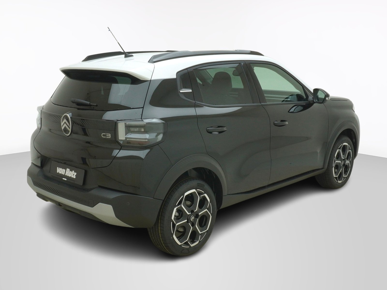 CITROEN C3 1.2 Hybrid Max, Mild-Hybrid Petrol/Electric, New car, Automatic - 4