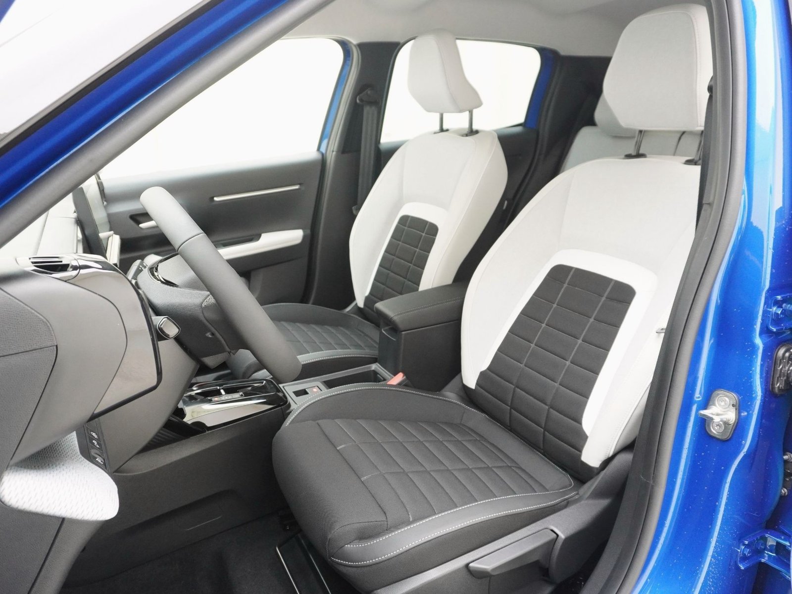 CITROEN C3 1.2 Hybrid Max, Hybride Leggero Benzina/Elettrica, Auto nuove, Automatico - 7
