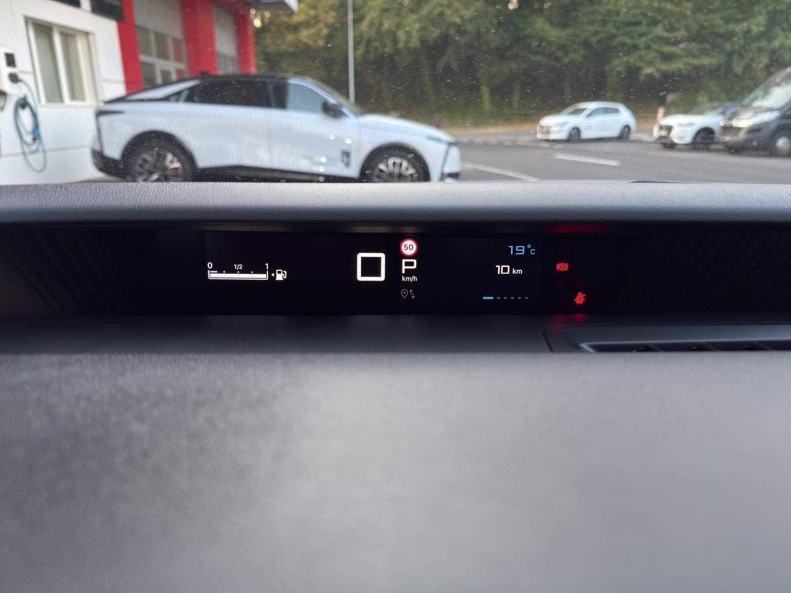 CITROEN C3 1.2 Hybrid Max, Mild-Hybrid Benzin/Elektro, Neuwagen, Automatik - 6