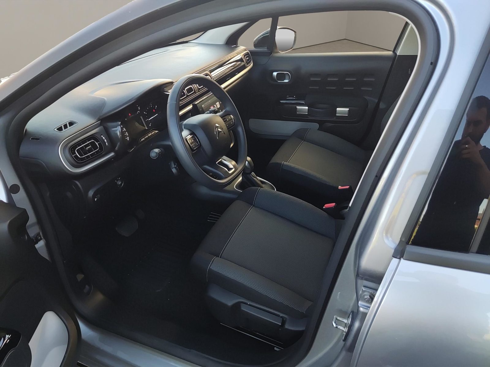 CITROEN C3 1.2 PureTech Shine, Essence, Occasion / Utilisé, Automatique - 5