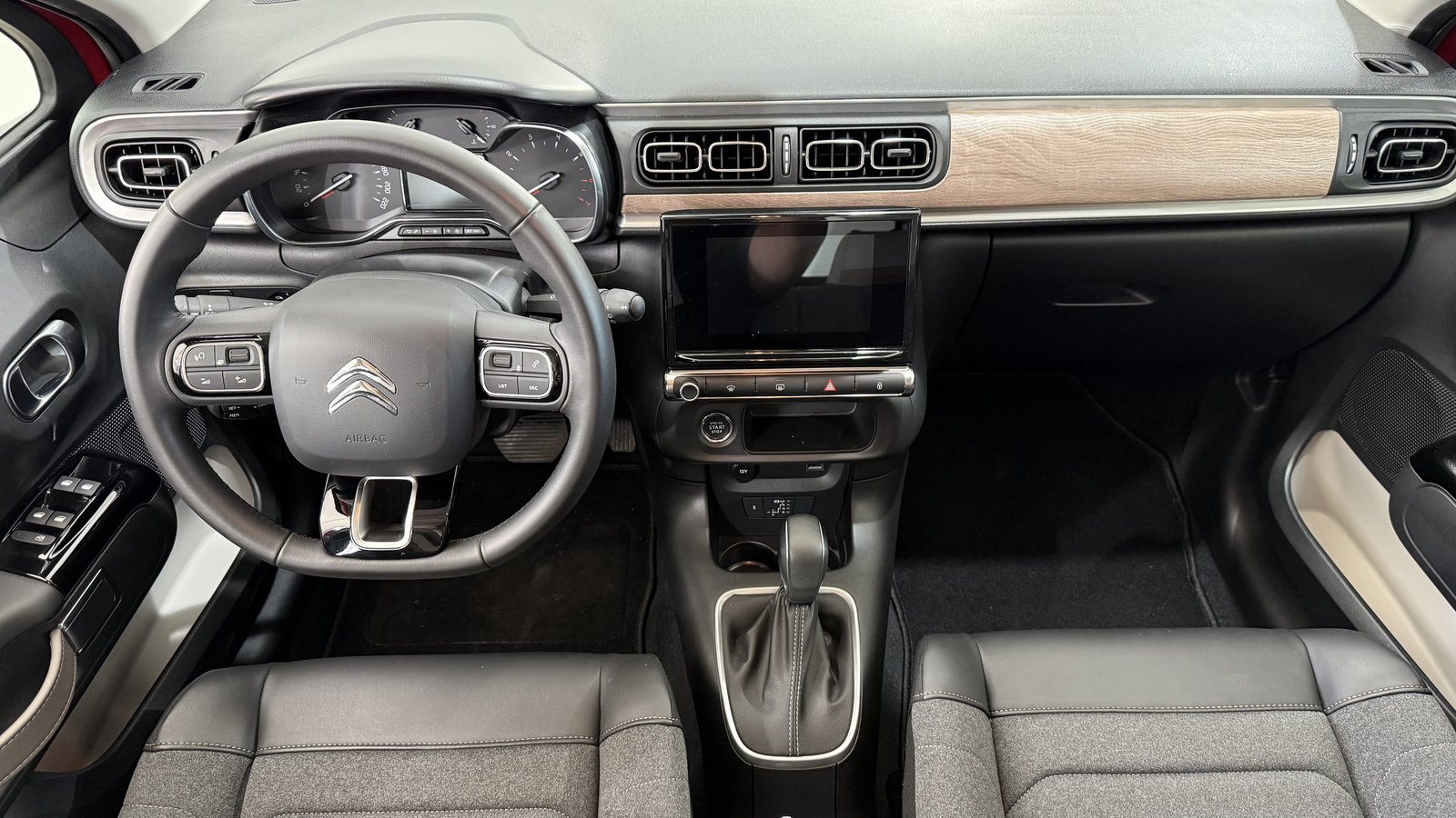 CITROEN C3 1.2 PureTech Shine, Essence, Occasion / Utilisé, Automatique - 5