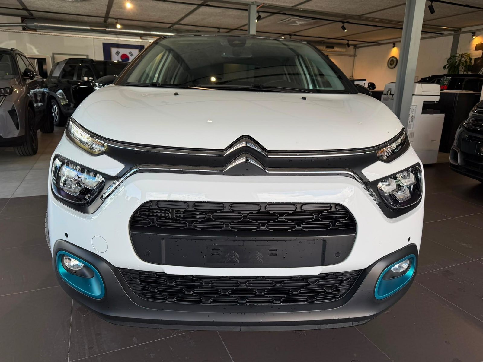 CITROEN C3 1.2 PureTech Shine, Petrol, Second hand / Used, Automatic - 6