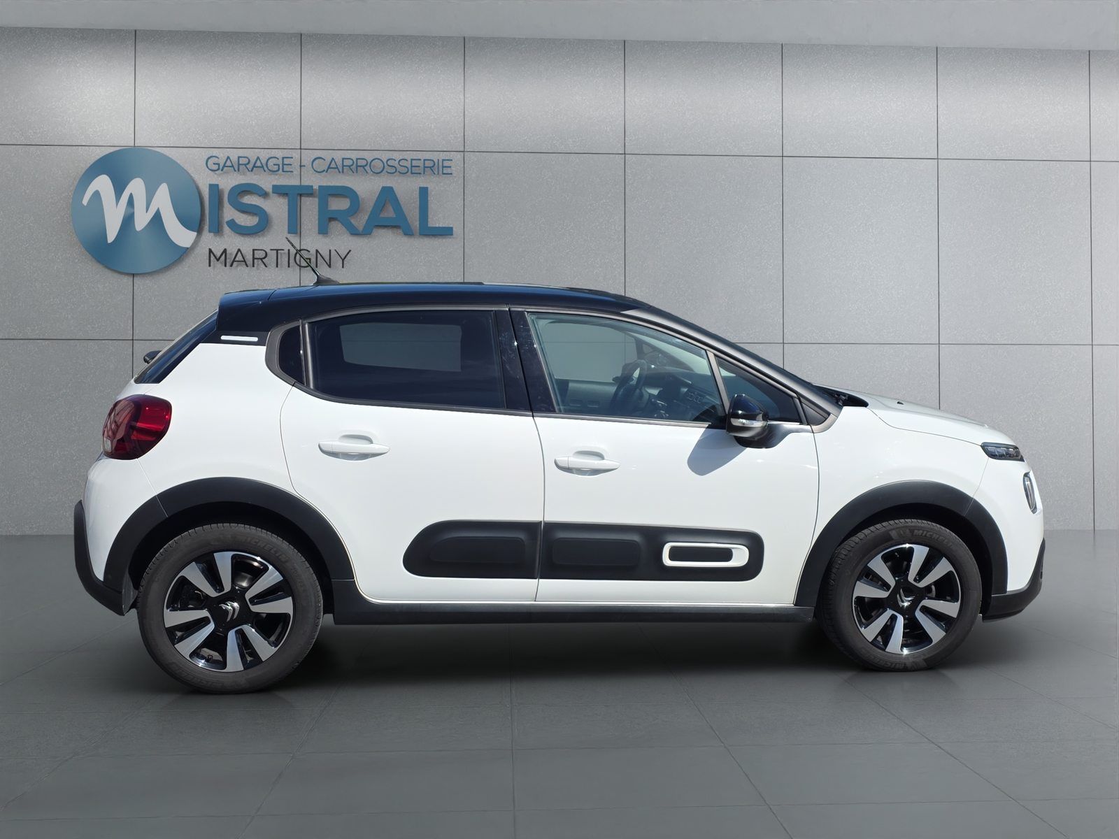 CITROEN C3 1.2 PureTech Swiss Edition+, Benzin, Occasion / Gebraucht, Automatik - 6