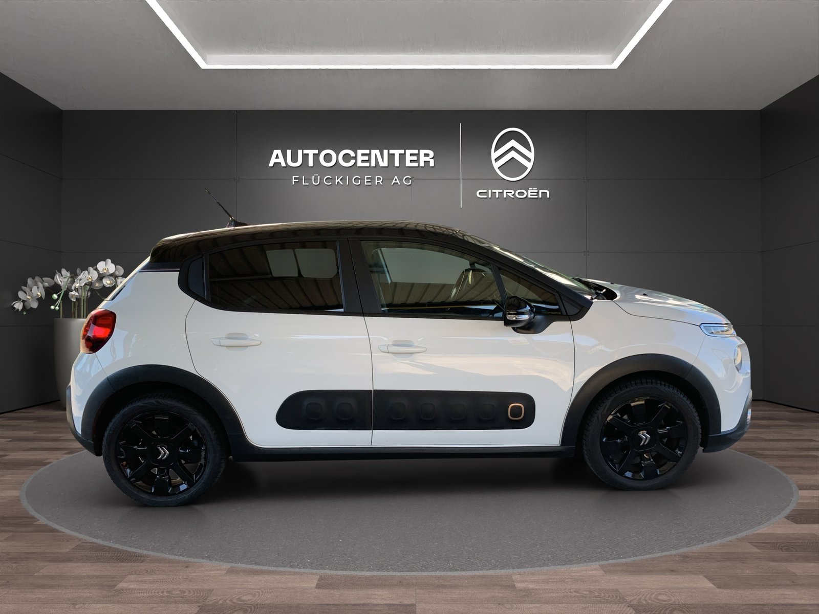 CITROEN C3 1.2 PureTech Origins, Petrol, Second hand / Used, Automatic - 4