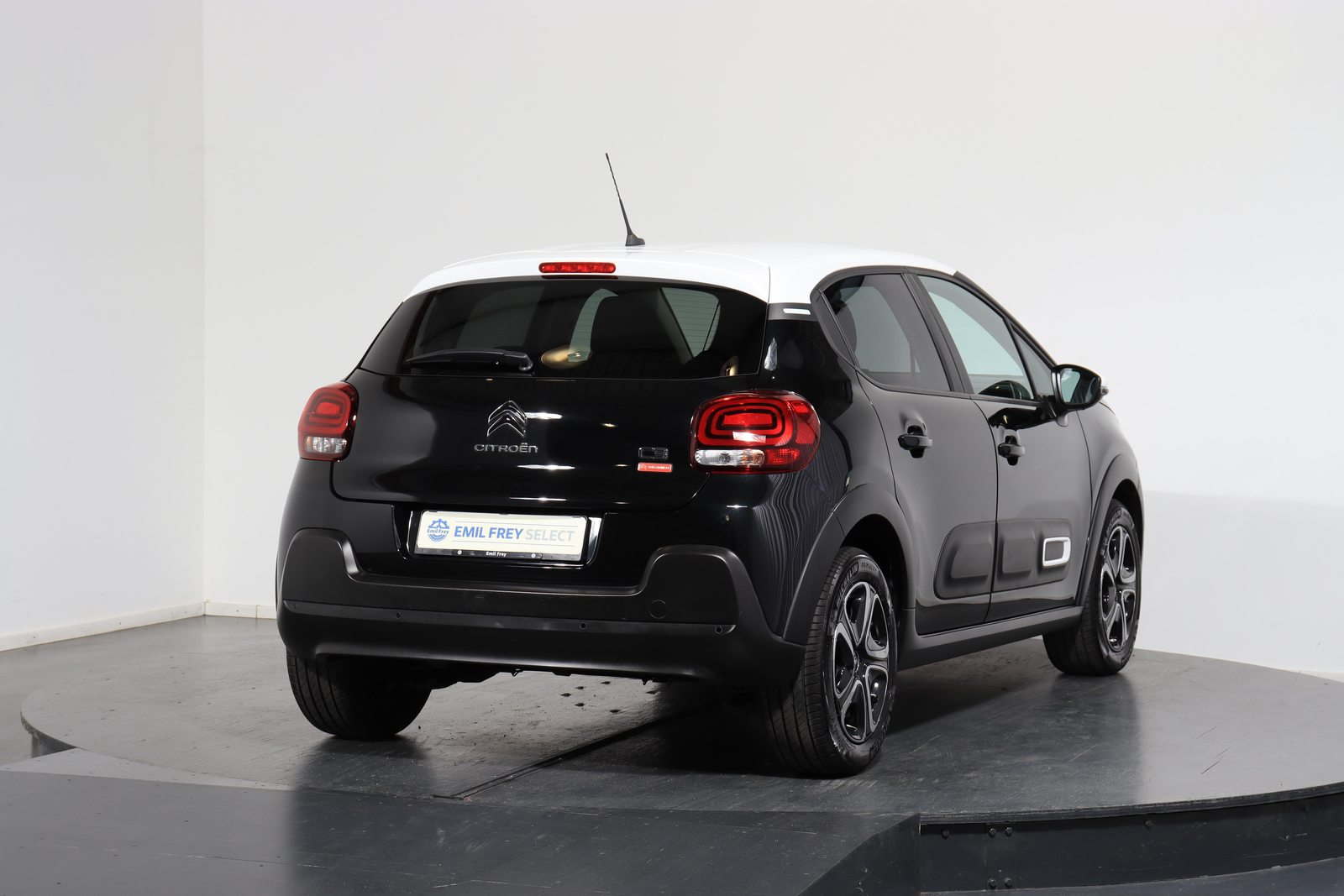 CITROEN C3 1.2 PureTech Swiss Edition S/S, Essence, Occasion / Utilisé, Manuelle - 3