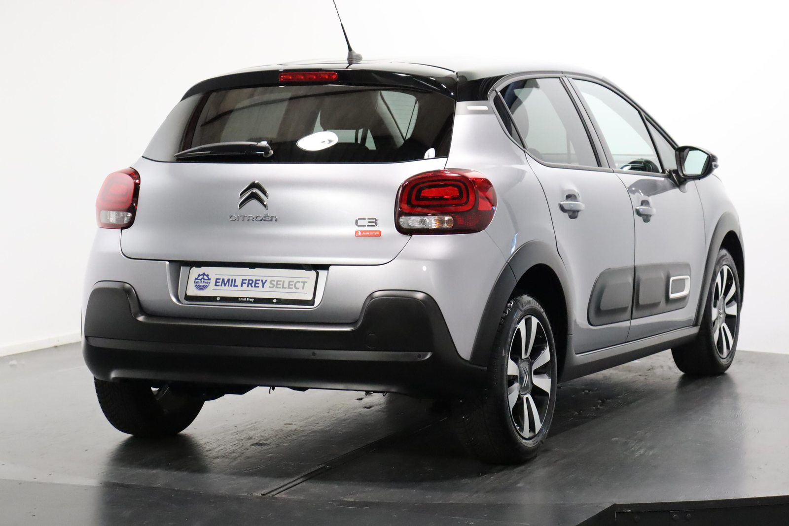 CITROEN C3 1.2 PureTech Swiss Edition+, Essence, Occasion / Utilisé, Automatique - 3