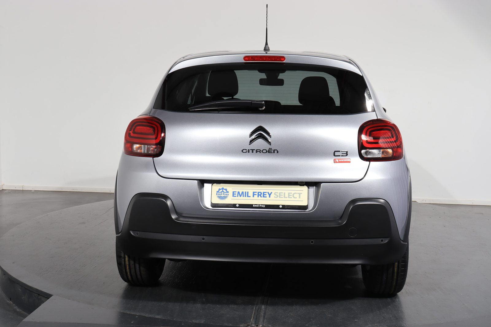 CITROEN C3 1.2 PureTech Swiss Edition+, Petrol, Second hand / Used, Automatic - 4