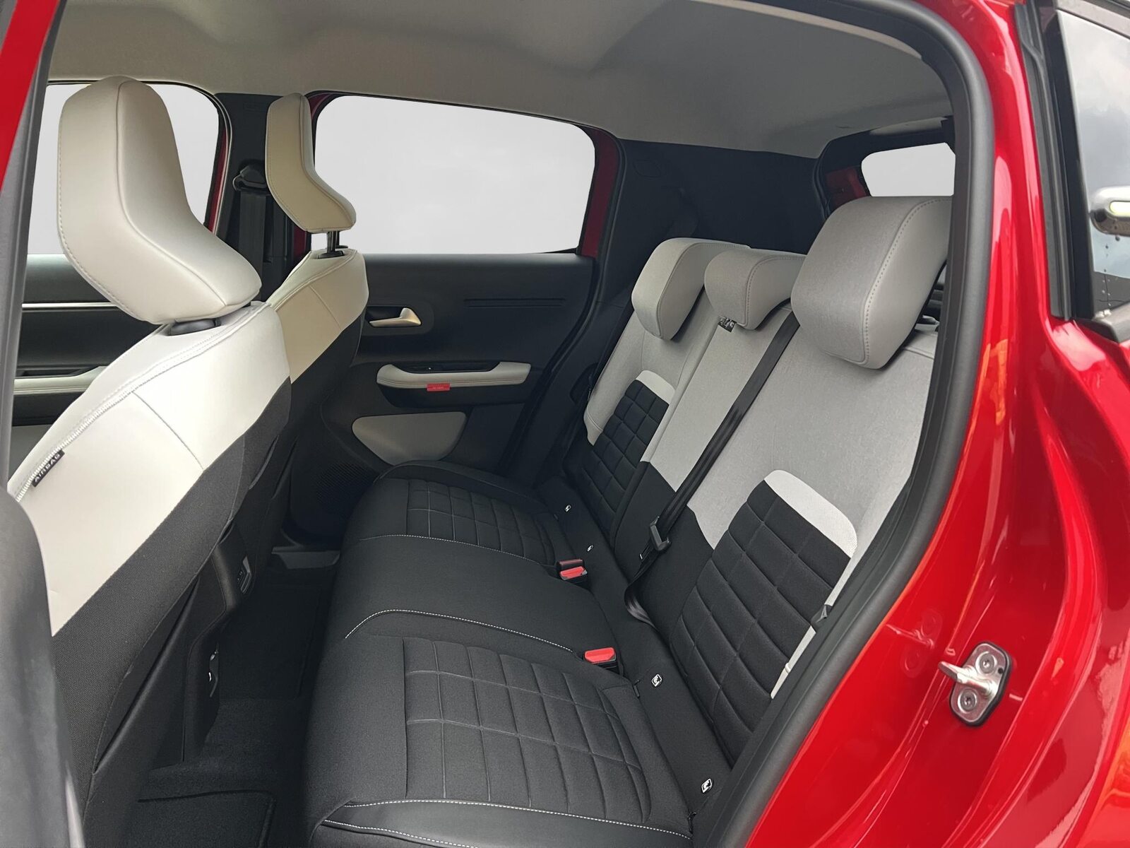 CITROEN e-C3 Max, Electric, Ex-demonstrator, Automatic - 7