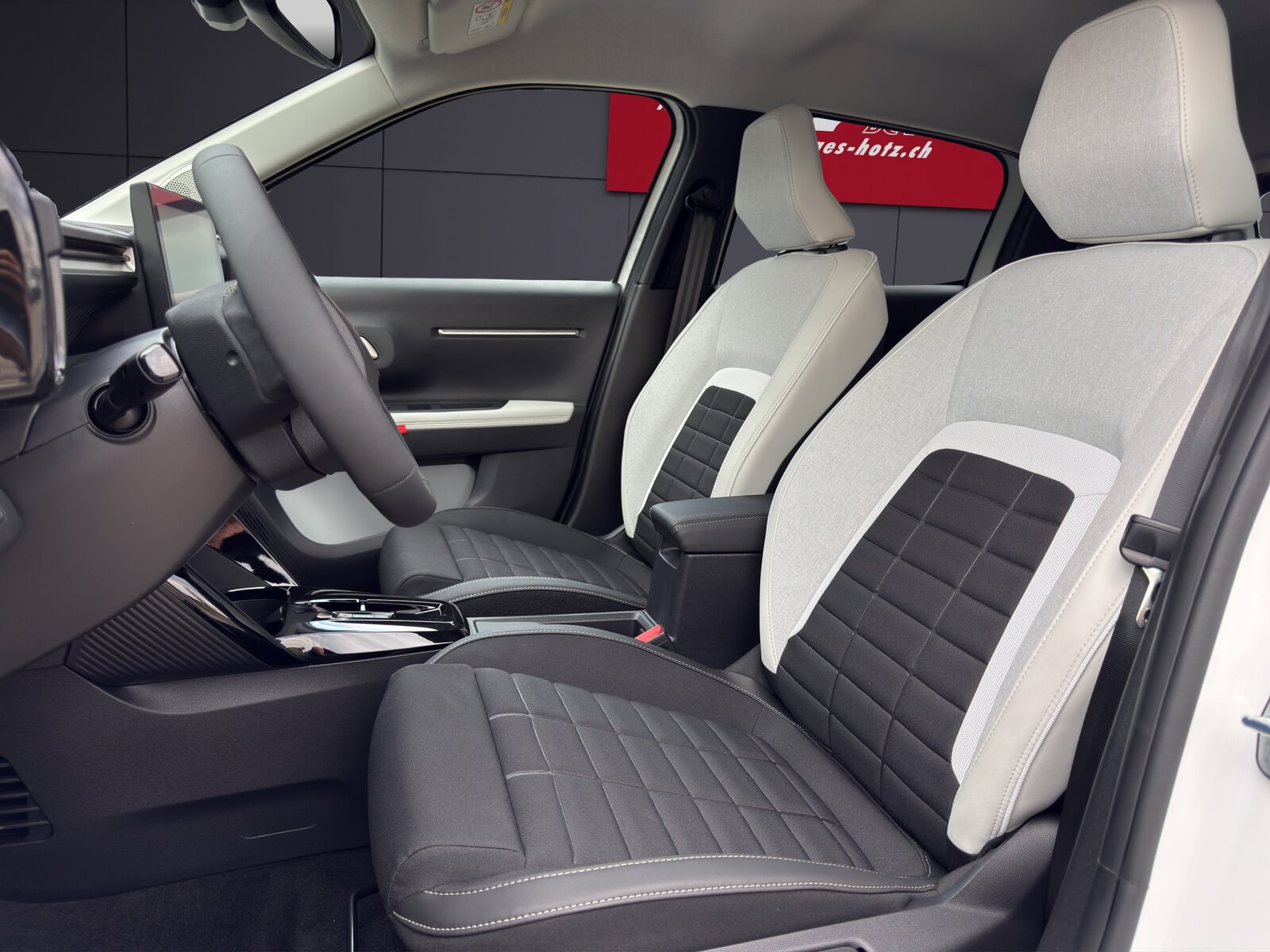 CITROEN C3 1.2 MHEV Max, Mild-Hybrid Benzin/Elektro, Vorführwagen, Automatik - 6