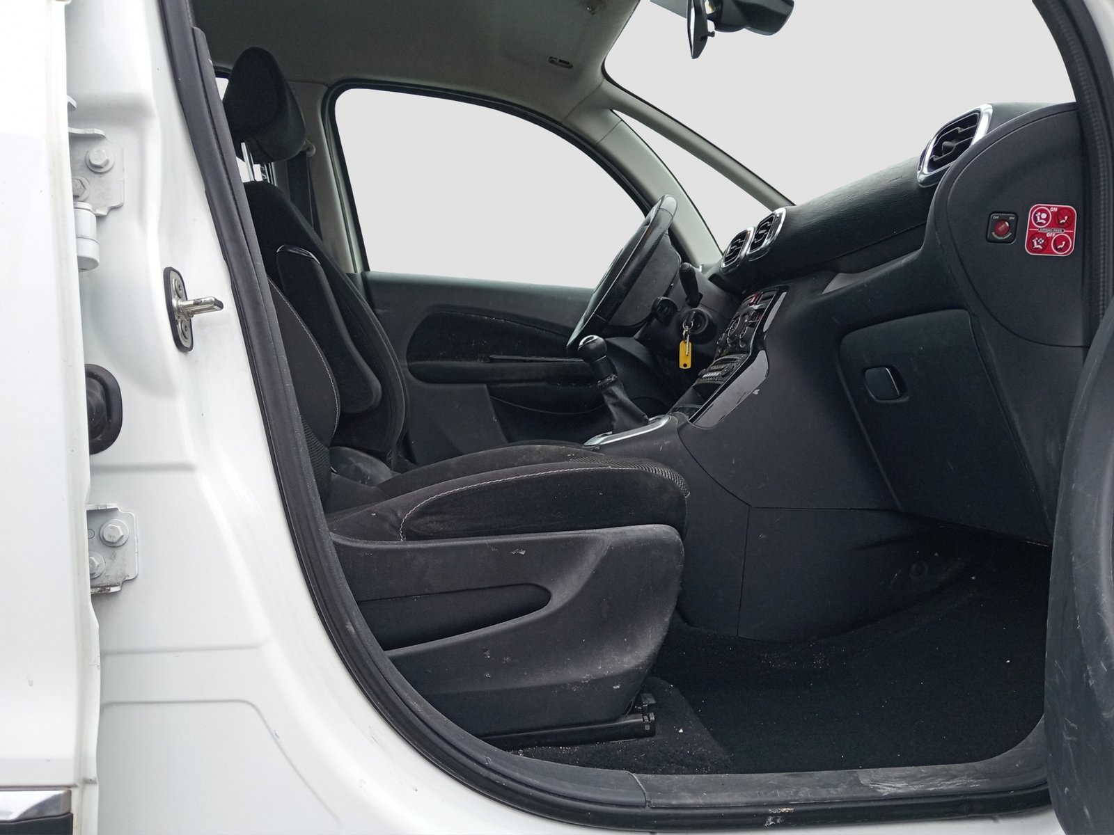 CITROEN C3 Picasso 1.6i 16V Rossignol, Essence, Occasion / Utilisé, Manuelle - 2