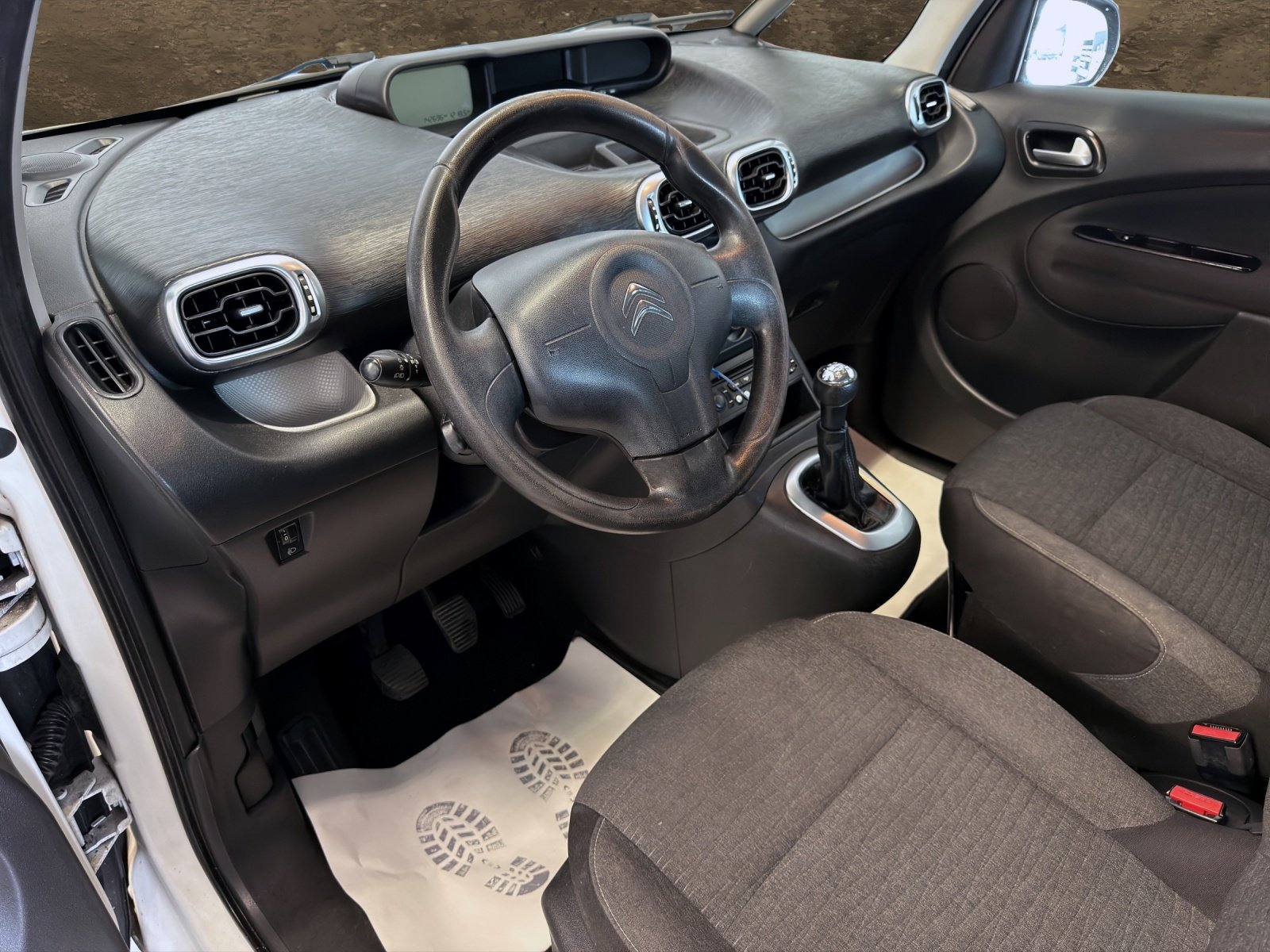 CITROEN C3 Picasso 1.2 Pure Tech Séduction, Benzin, Occasion / Gebraucht, Handschaltung - 7