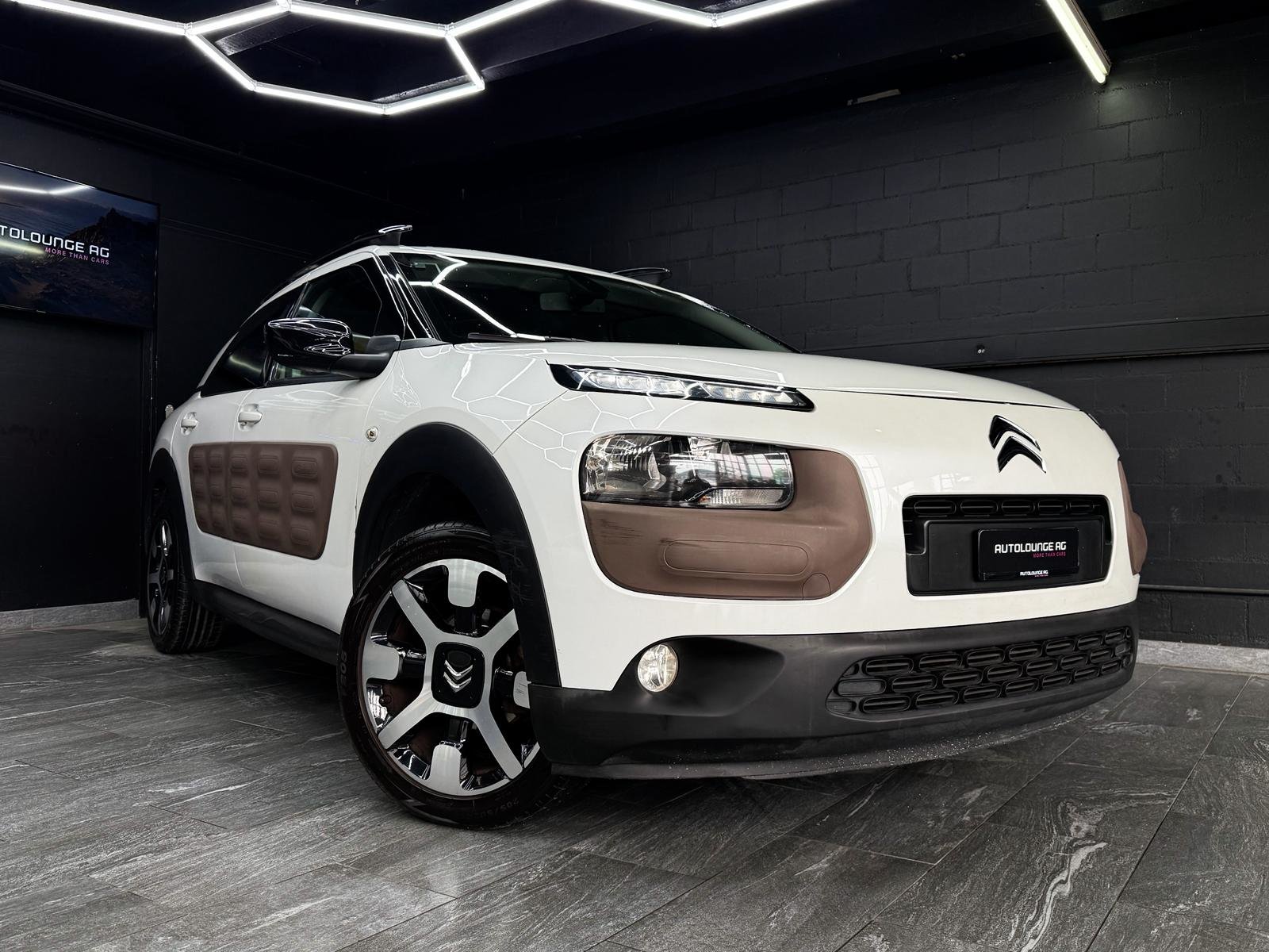 CITROEN C4 Cactus 1.2 VTi Shine Edition