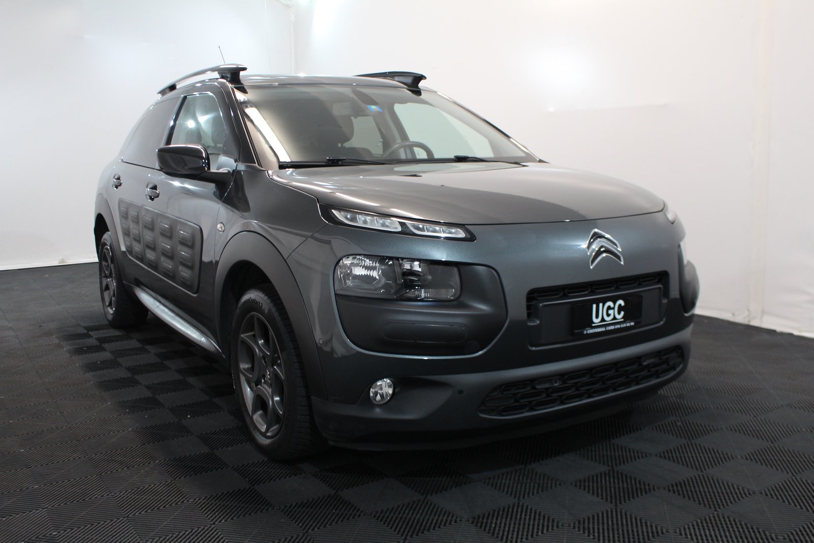 CITROEN C4 Cactus 1.2 PureTech Shine