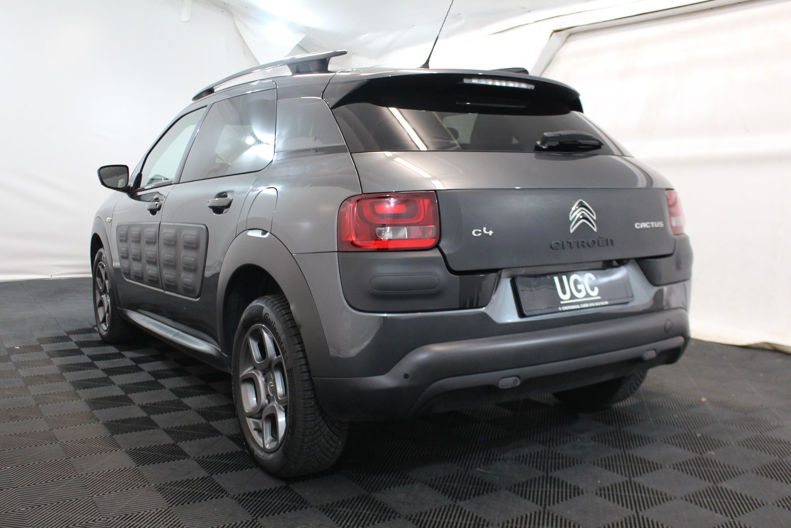 CITROEN C4 Cactus 1.2 PureTech Shine, Essence, Occasion / Utilisé, Manuelle - 4
