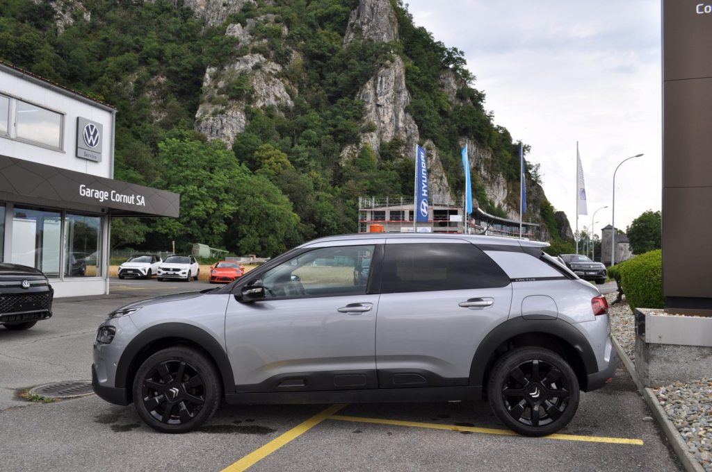 CITROEN C4 CACTUS 1.2 PureTech Shine, Essence, Occasion / Utilisé, Automatique - 2