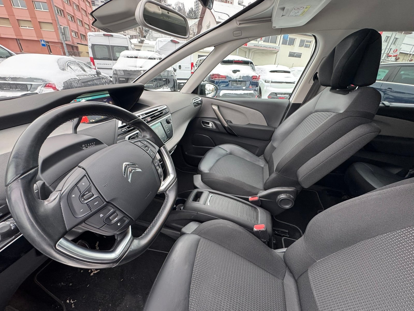 CITROEN Grand C4 Spacetourer 1.2 Pure Tech Shine EAT8, Essence, Occasion / Utilisé, Automatique - 7