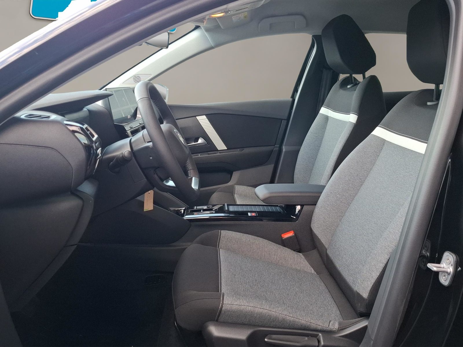 CITROEN C4 1.2 Hybrid You, Hybride Léger Essence/Électricité, Voiture nouvelle, Automatique - 6