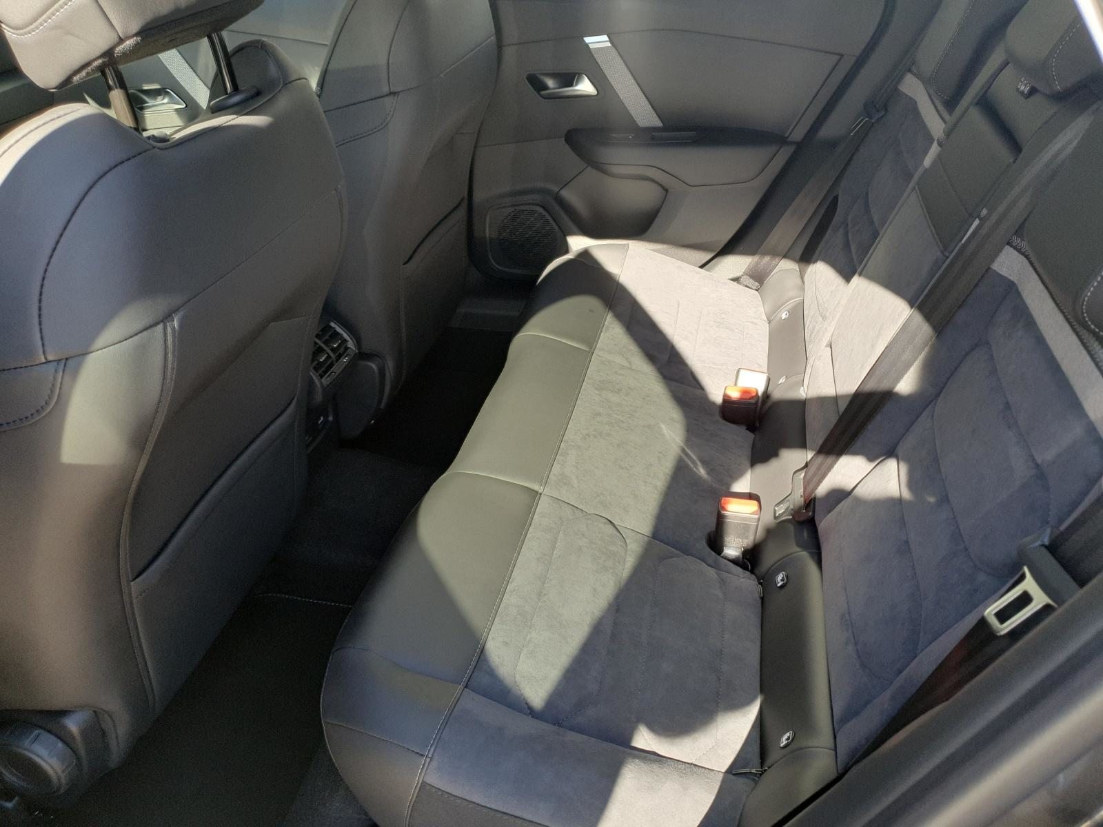 CITROEN C4 1.2 PureTech Shine Pack, Essence, Voiture nouvelle, Automatique - 7