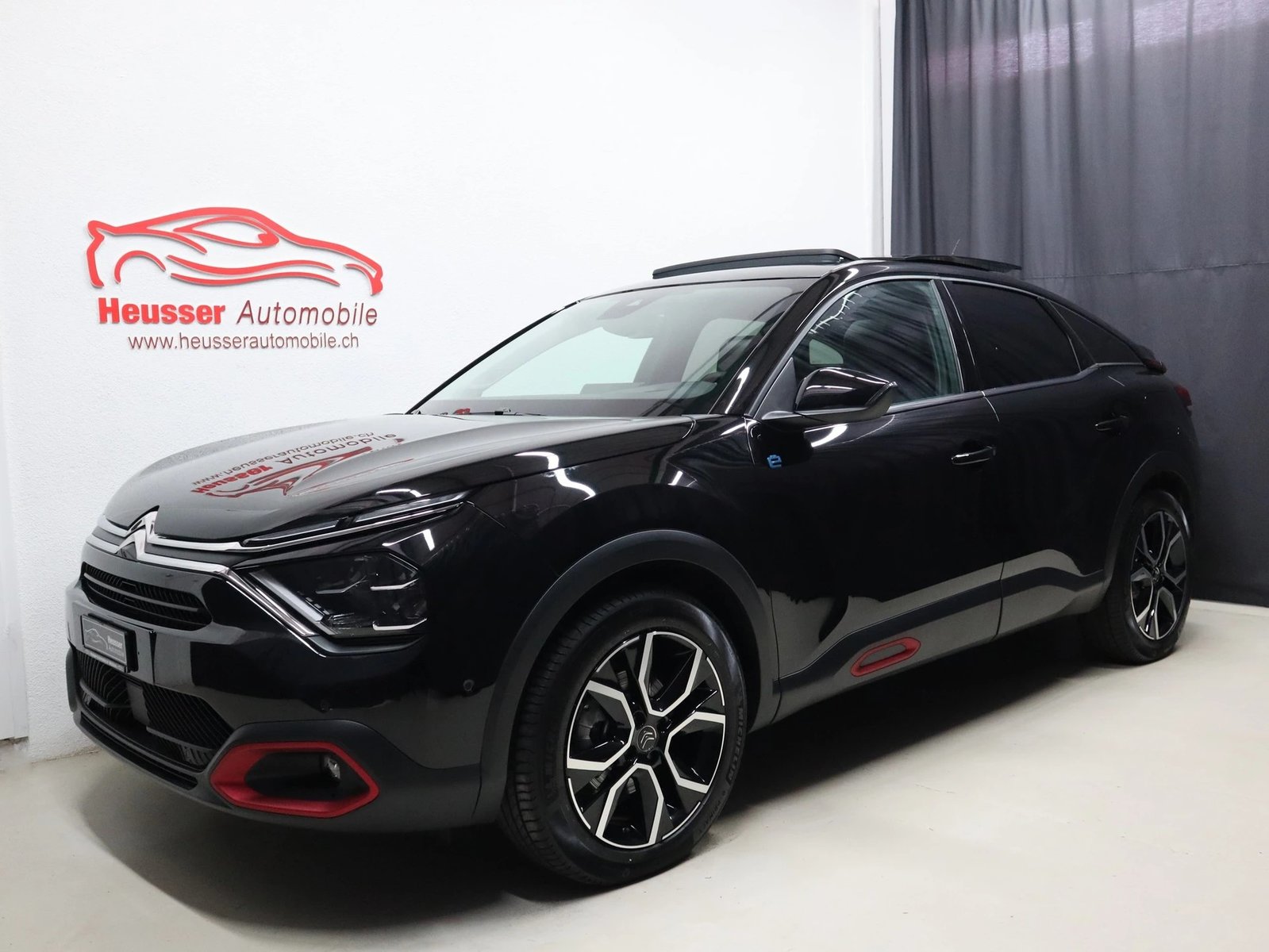 CITROEN C4 Electric Shine - Navi - Panorama - Head-Up - Kamera - 136, Elettrica, Occasioni / Usate, Automatico - 2