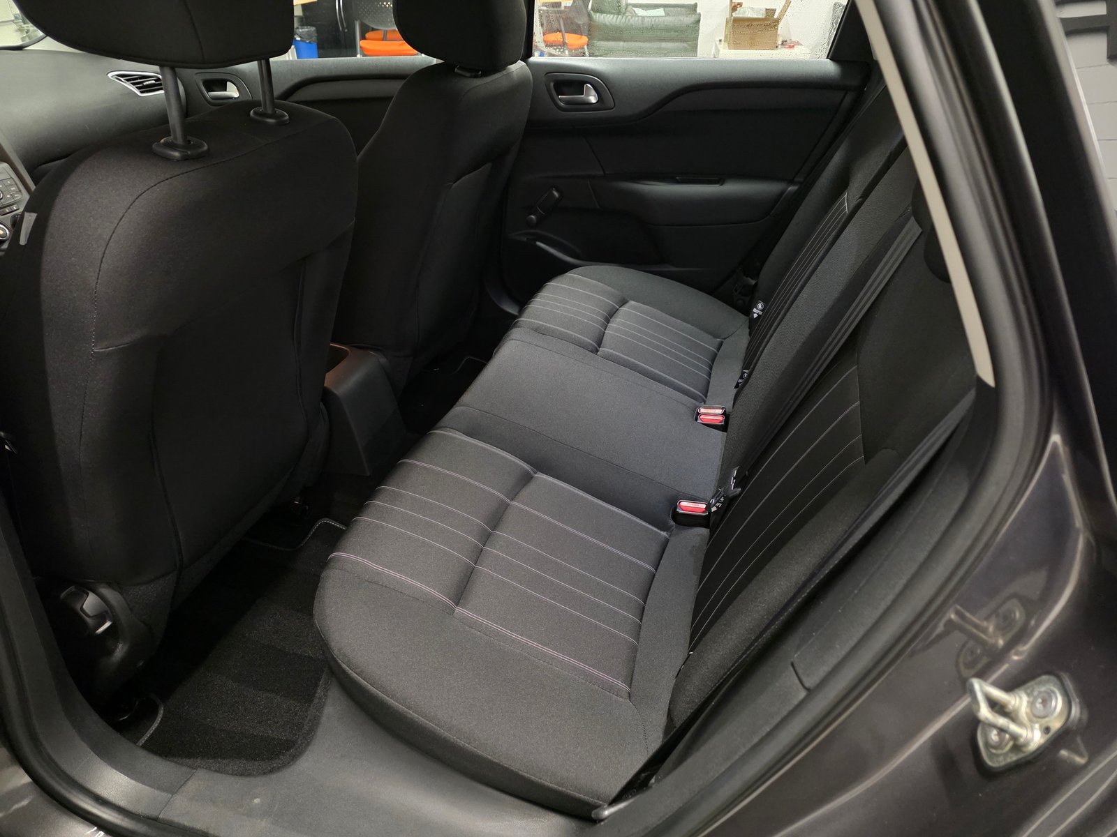 CITROEN C4 1.2 Pure Tech Live Edition, Benzin, Occasion / Gebraucht, Handschaltung - 5