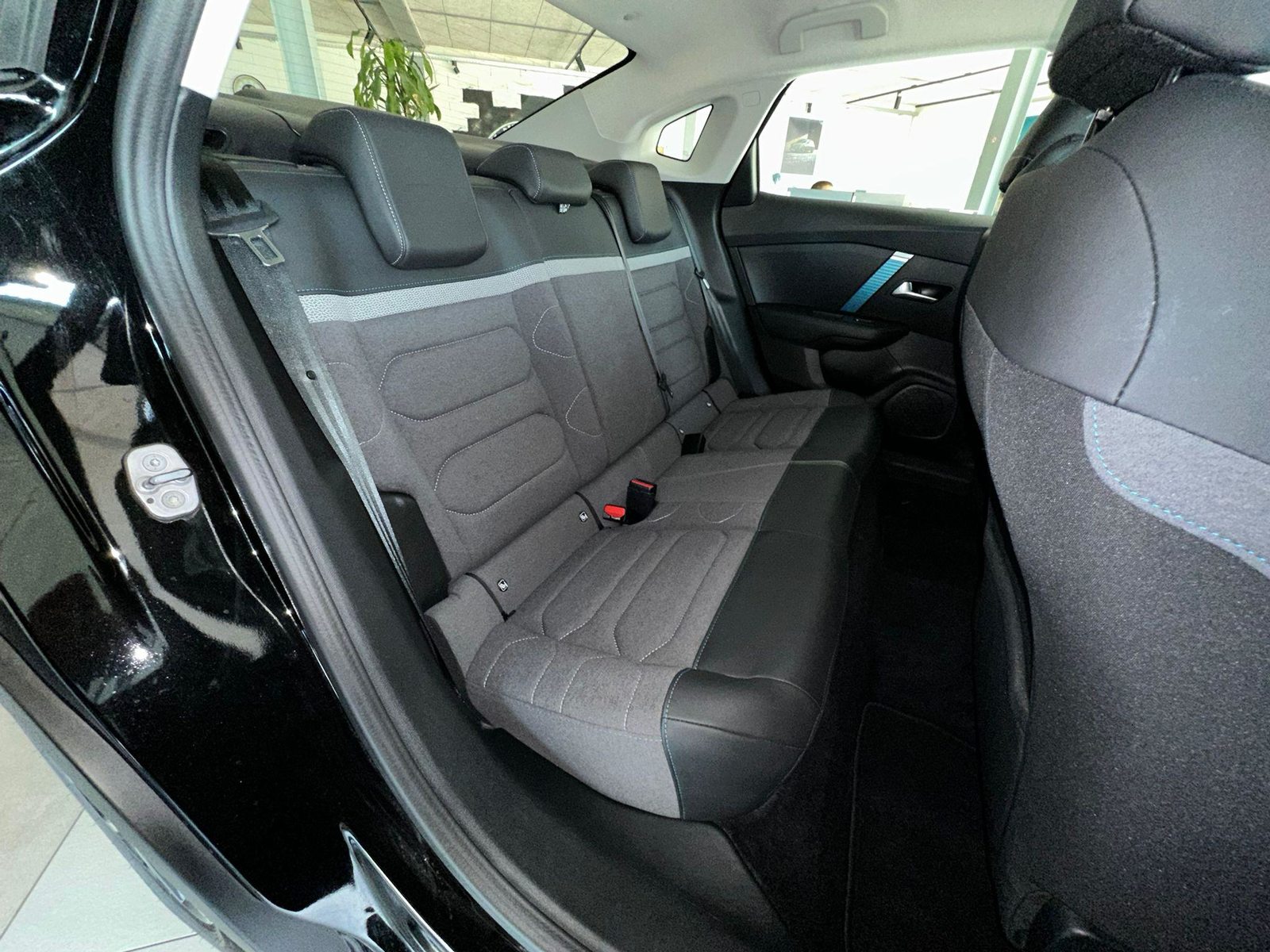 CITROEN e-C4 X Swiss Edition, Électrique, Occasion / Utilisé, Automatique - 7
