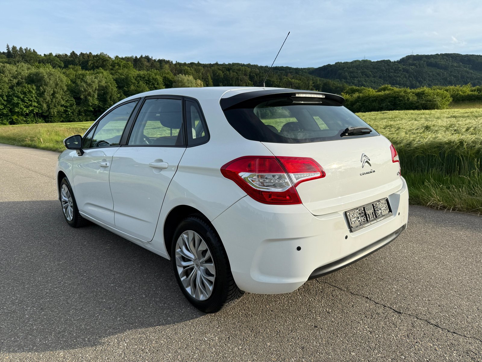CITROEN C4 1.2 Pure Tech Live Edition, Benzin, Occasion / Gebraucht, Handschaltung - 3