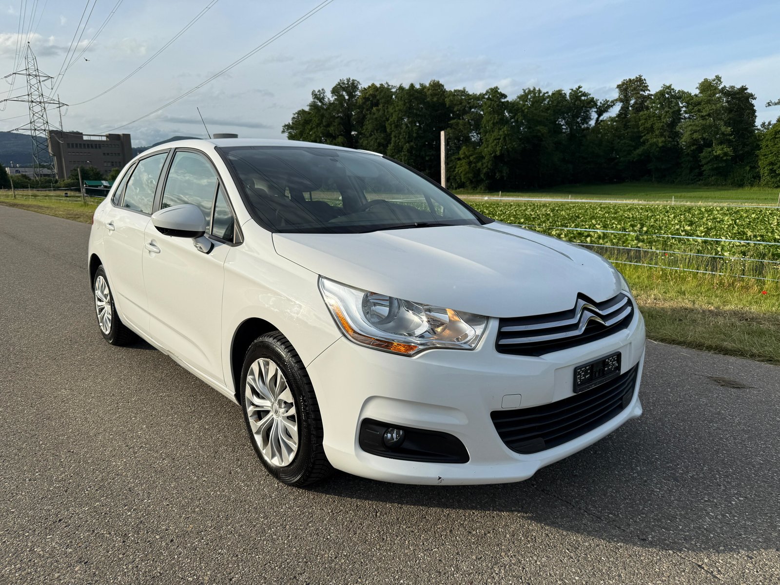 CITROEN C4 1.2 Pure Tech Live Edition, Benzin, Occasion / Gebraucht, Handschaltung - 7