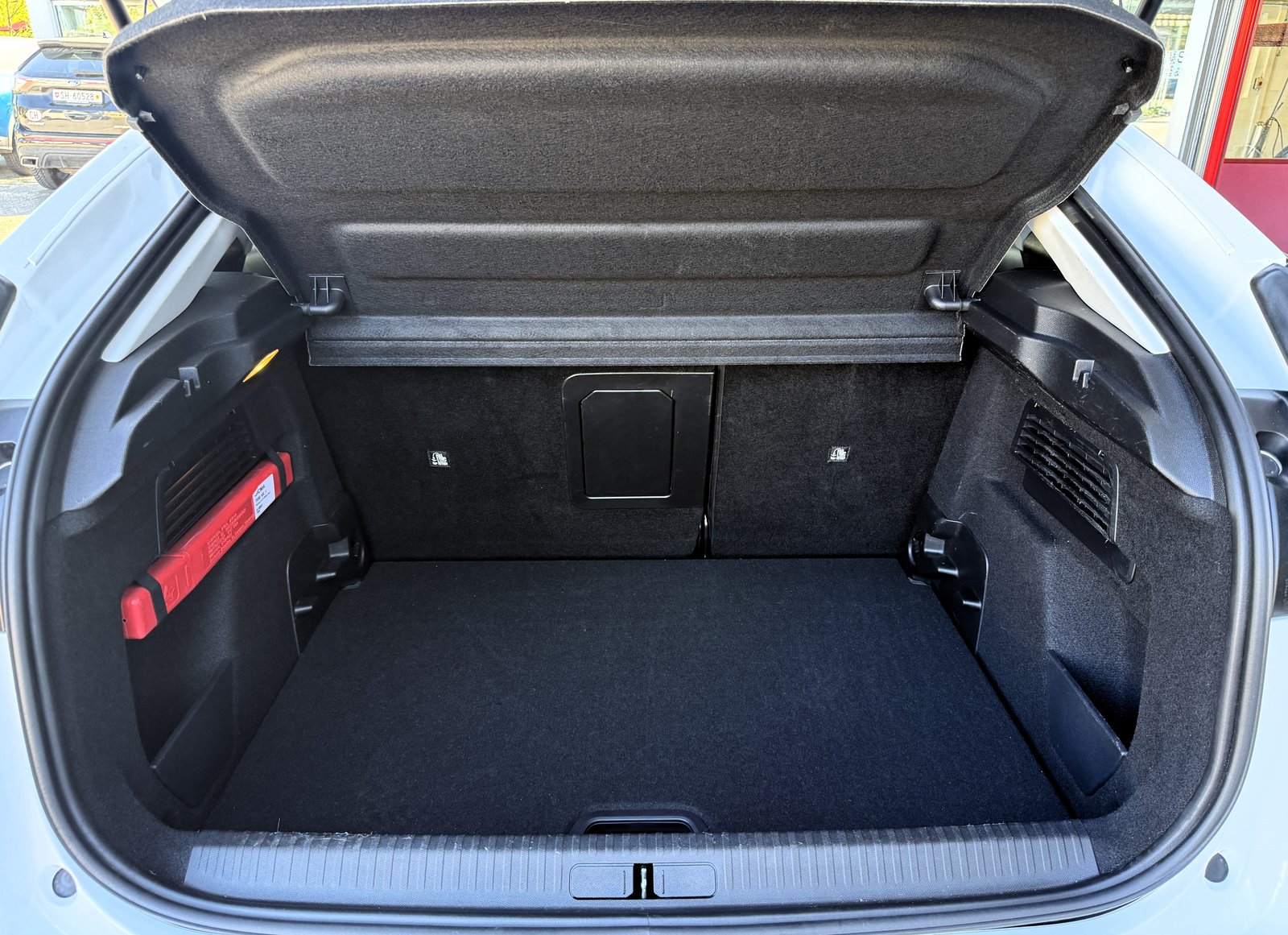 CITROEN C4 1.5 BlueHDi Shine Pack EAT8, Diesel, Occasion / Utilisé, Automatique - 7