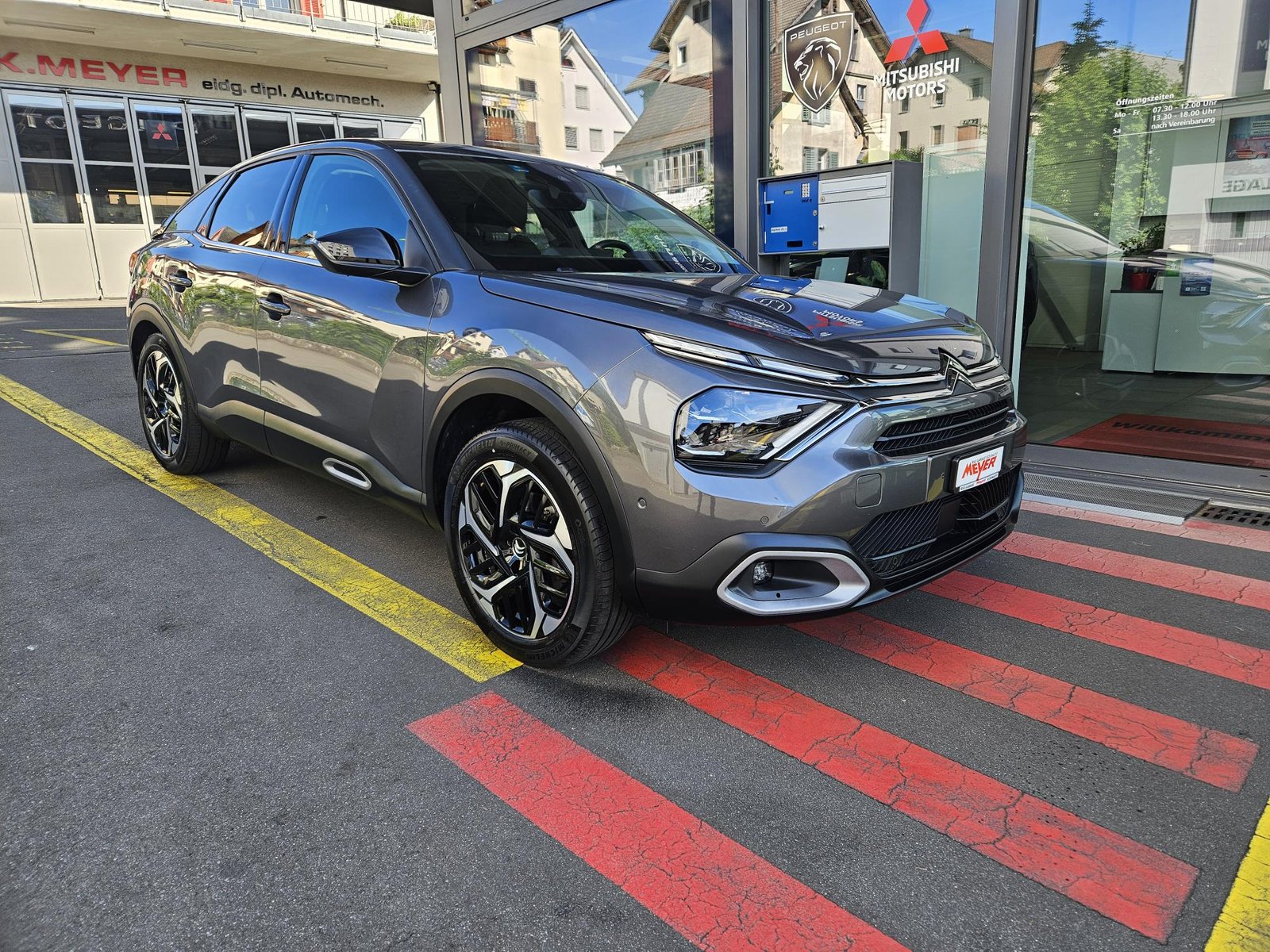 CITROEN C4 1.2 PureTech Shine