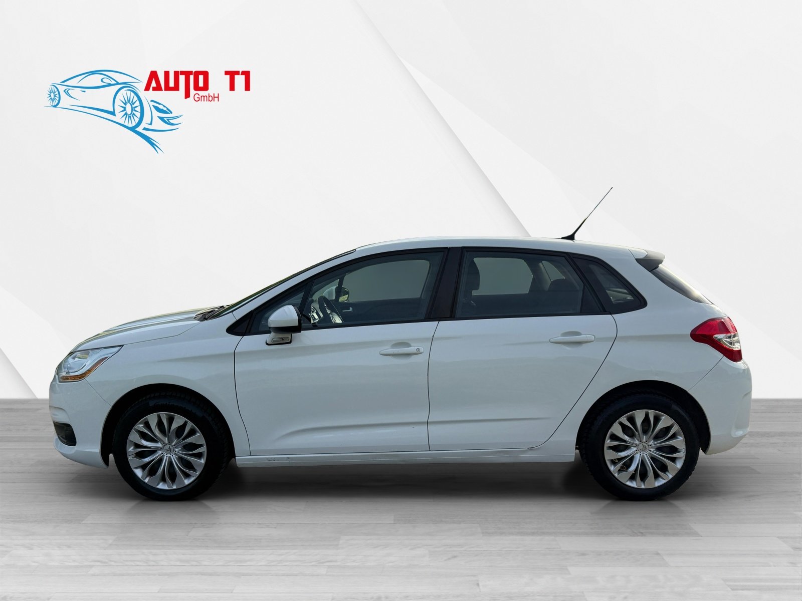 CITROEN C4 1.2 Pure Tech Live Edition, Benzin, Occasion / Gebraucht, Handschaltung - 4