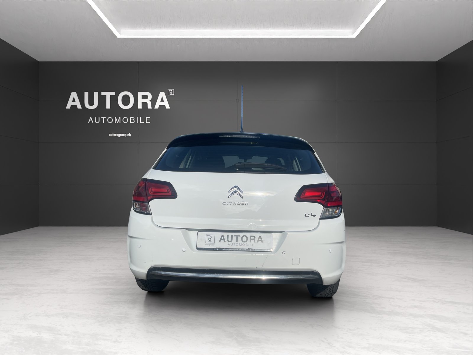 CITROEN C4 1.2 Pure Tech Live, Essence, Occasion / Utilisé, Manuelle - 5