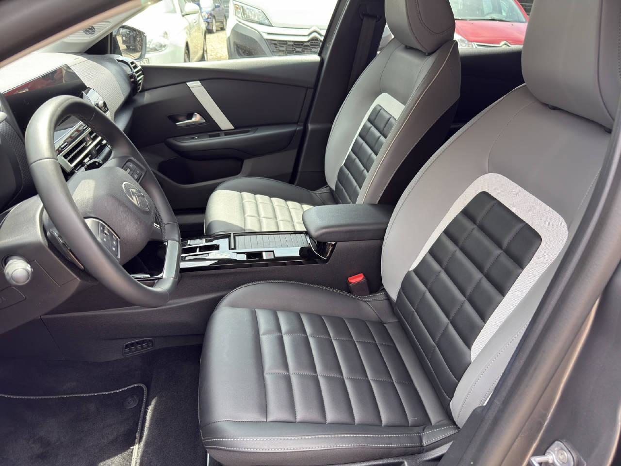 CITROEN C4 1.2 Hybrid Max, Hybride Léger Essence/Électricité, Occasion / Utilisé, Automatique - 5