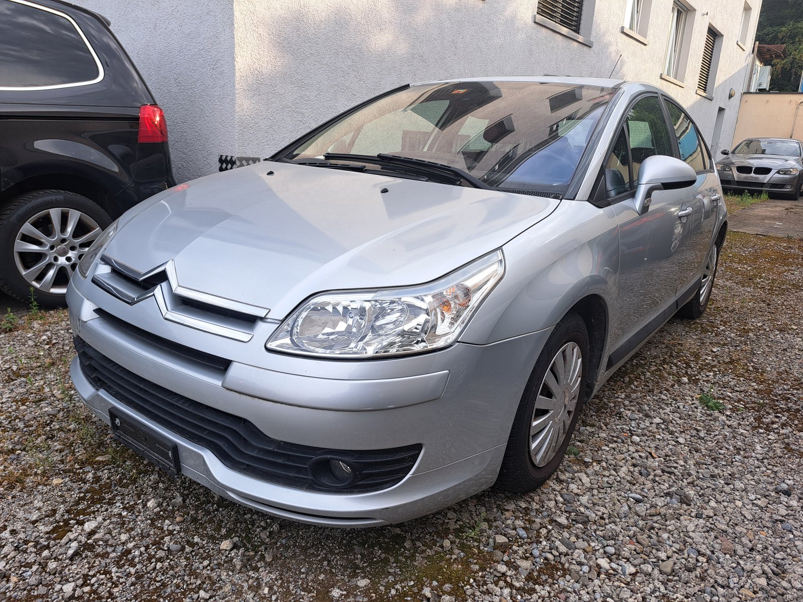CITROEN C4 Berline 2.0i 16V VTR Automatic