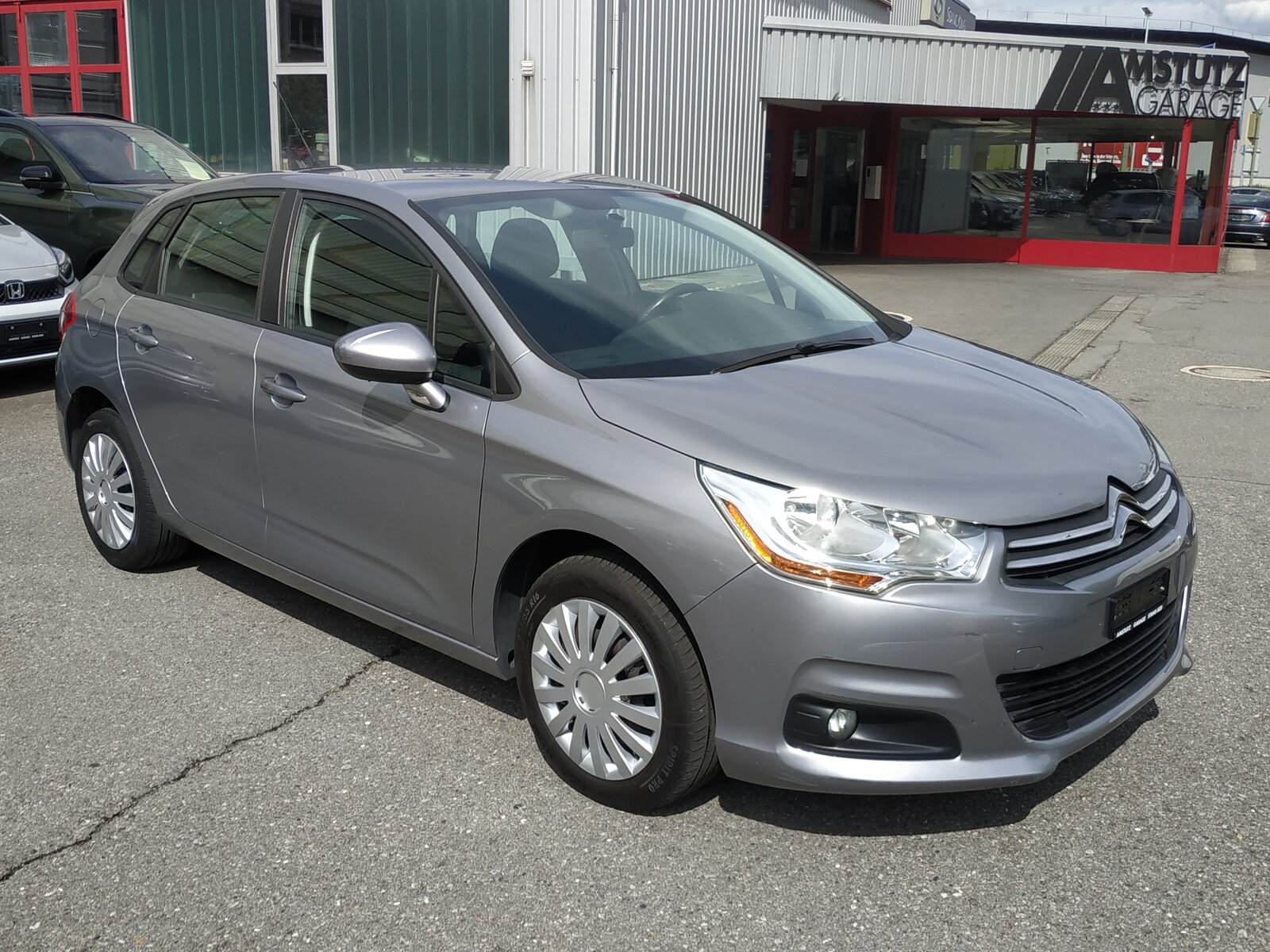 CITROEN C4 1.2 Pure Tech Live Edition, Essence, Occasion / Utilisé, Manuelle - 2