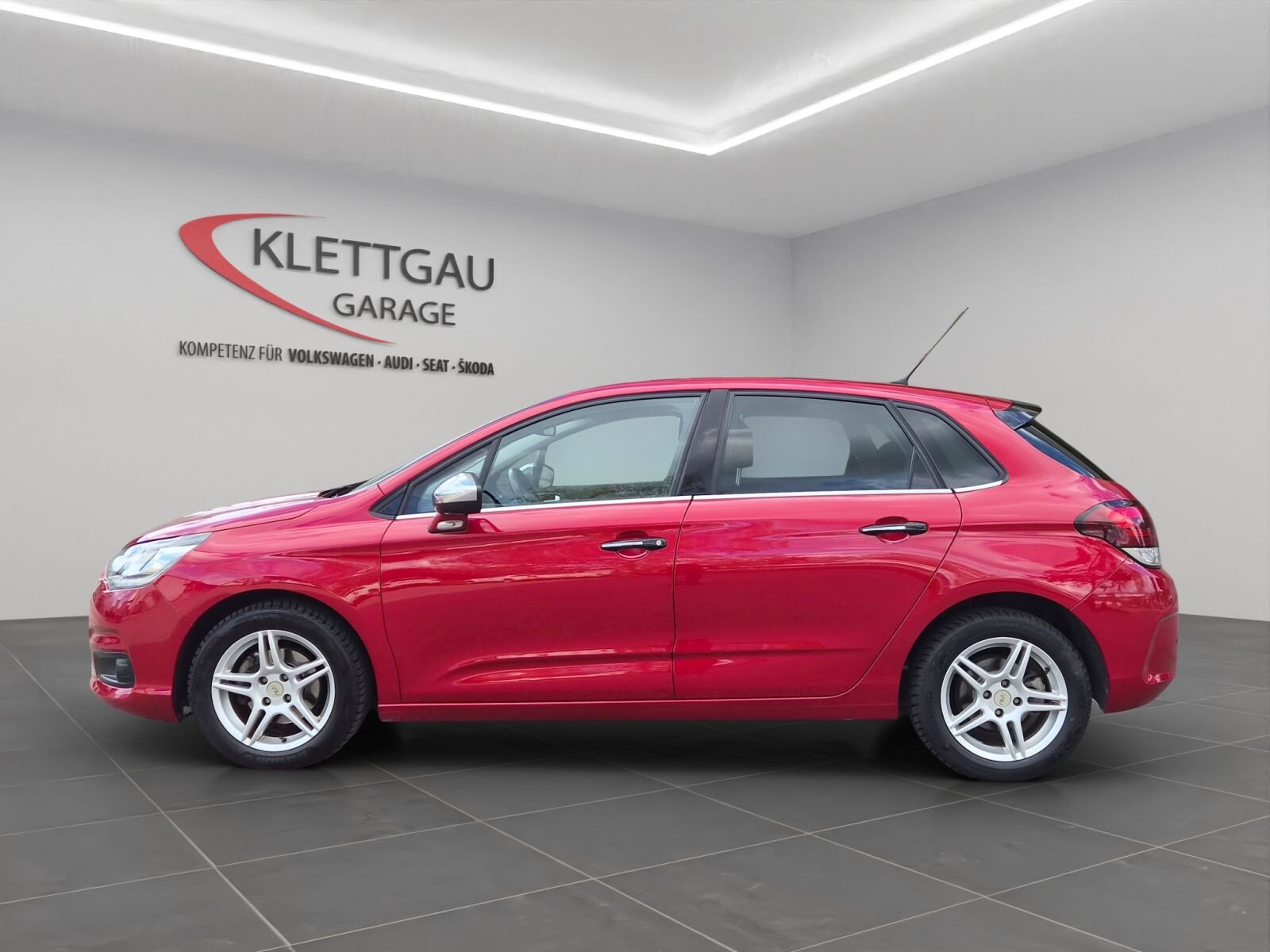 CITROEN C4 1.2 PureTech Feel, Essence, Occasion / Utilisé, Automatique - 2