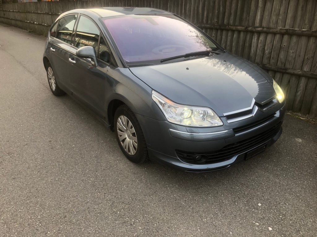 CITROEN C4 2.0i 16V Exclusive, Essence, Occasion / Utilisé, Automatique - 5