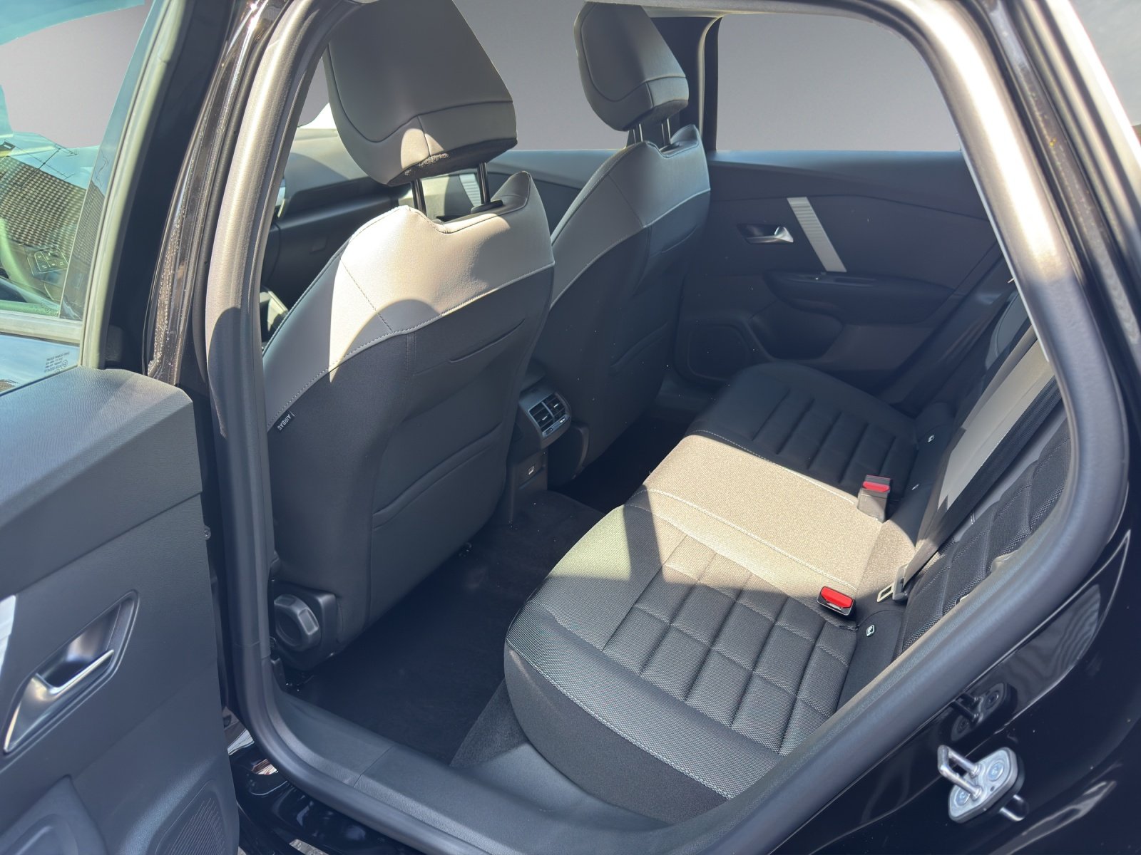 CITROEN C4 1.2 Hybrid You+, Hybride Integrale Benzina/Elettrica, Auto dimostrativa, Automatico - 5