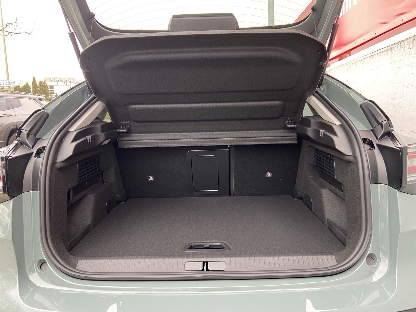 CITROEN C4 1.2 Hybrid Max, Mild-Hybrid Benzin/Elektro, Vorführwagen, Automatik - 6