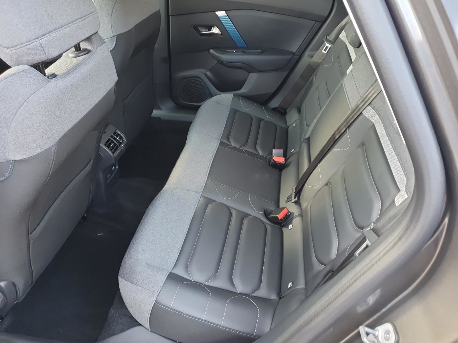 CITROEN e-C4 X Shine, Électrique, Voiture de démonstration, Automatique - 7