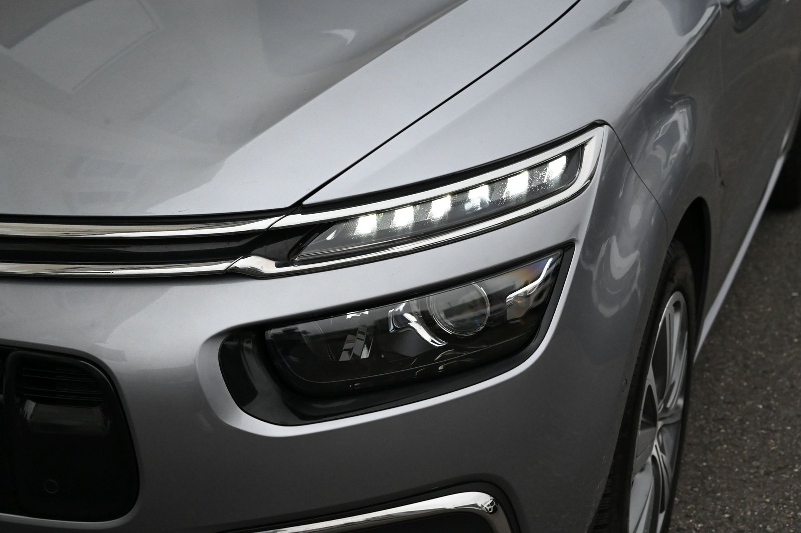 CITROEN C4 Picasso 1.6i 16V THP Shine EAT6, Benzin, Occasion / Gebraucht, Automatik - 5