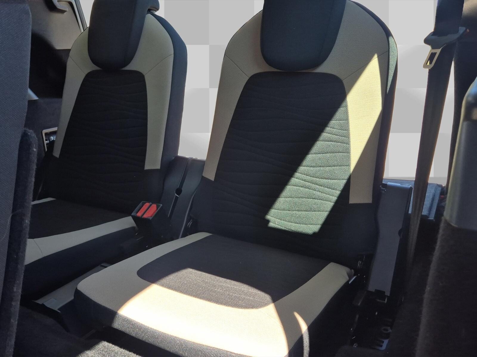 CITROEN Grand C4 Picasso 1.2 PureTech 130 Intensive, Benzin, Occasion / Gebraucht, Handschaltung - 7
