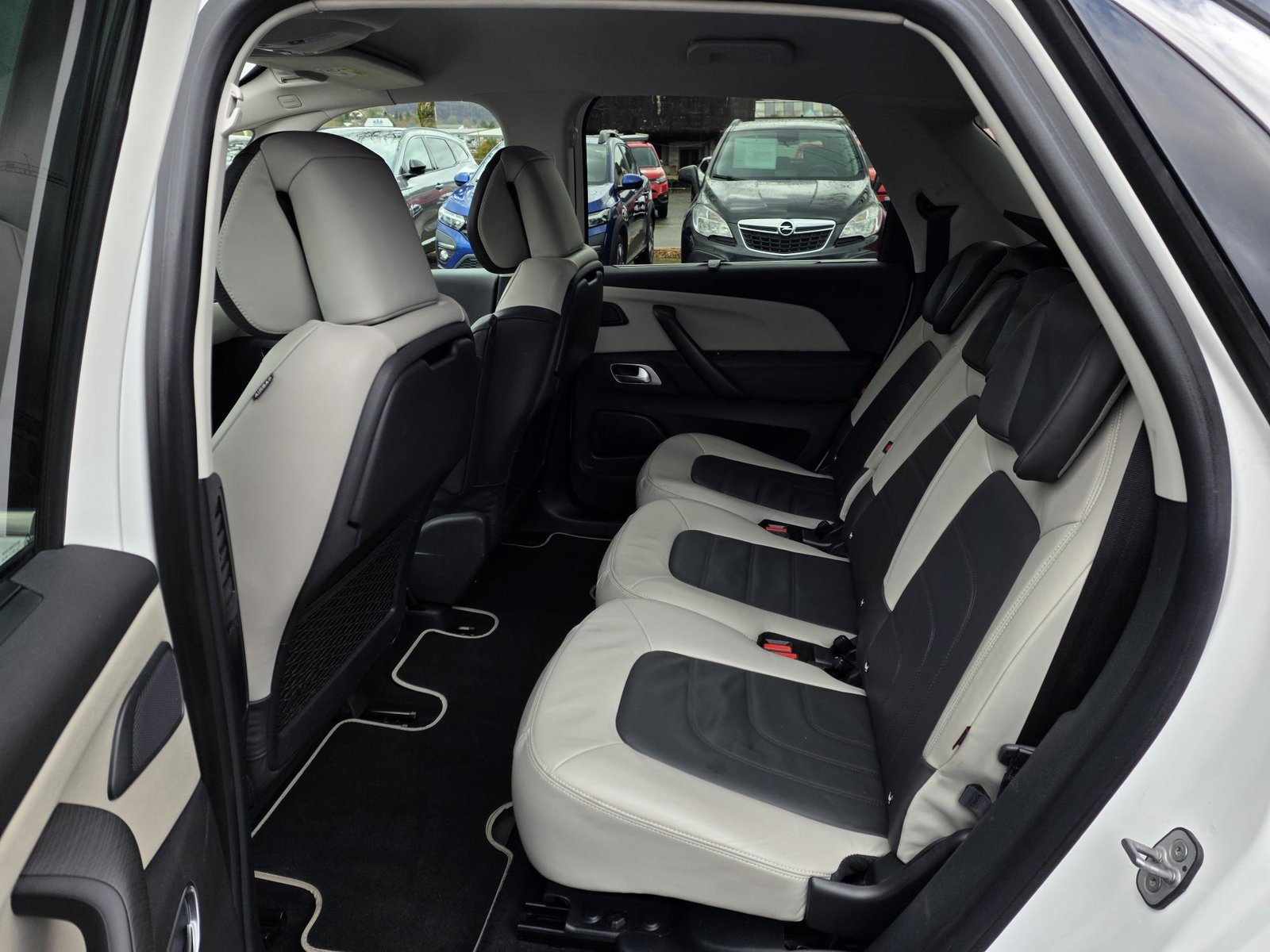 CITROEN C4 Spacetourer 1.5 BlueHDi Feel Edition, Diesel, Occasion / Utilisé, Automatique - 7