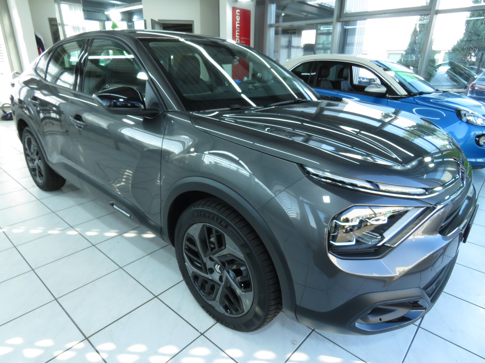 CITROEN C4 X 1.2 Pure Tech Swiss Edition EAT8, Benzina, Occasioni / Usate, Automatico - 3