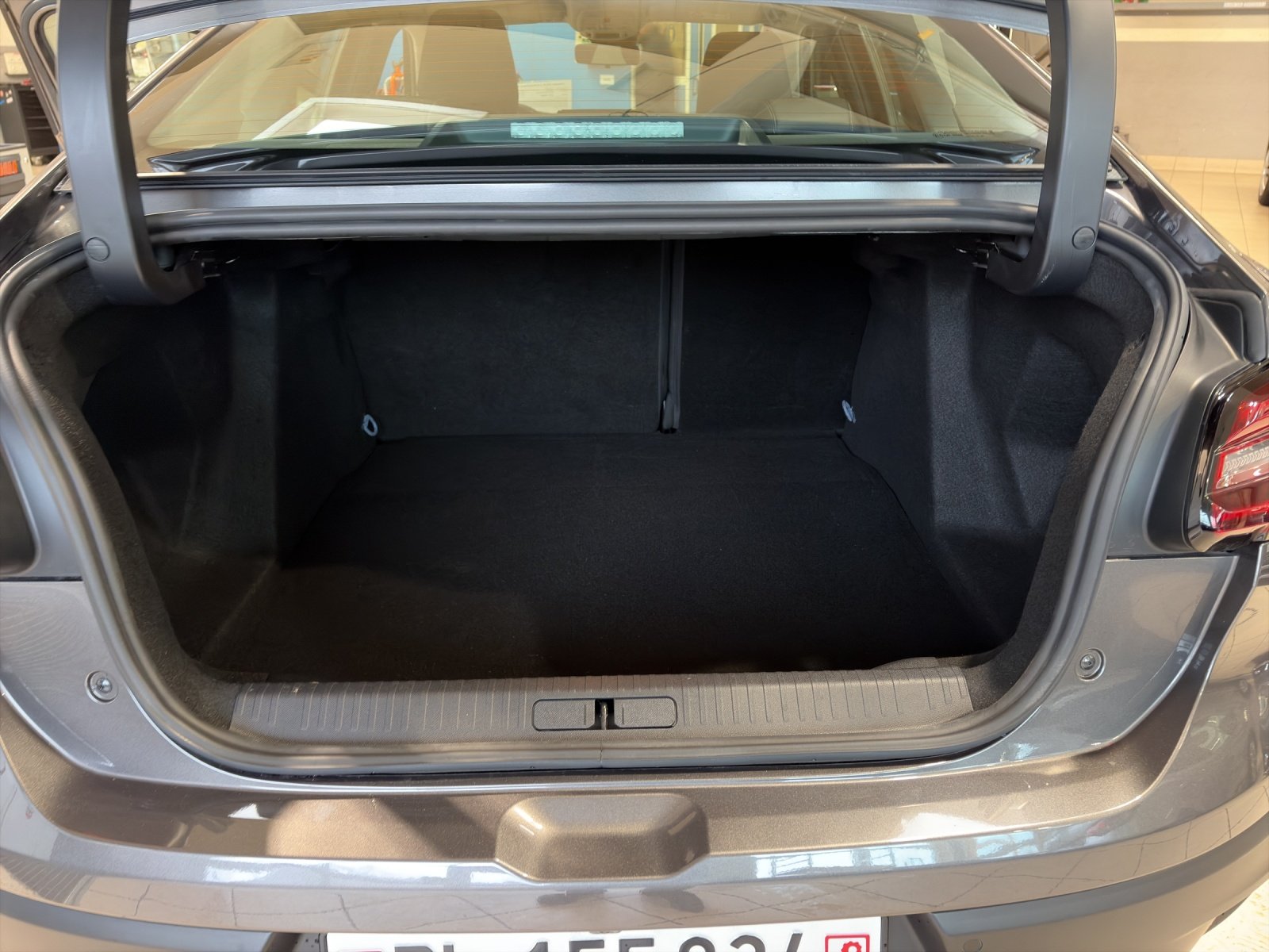 CITROEN C4 X 1.2 PureTech Swiss Editio, Benzina, Occasioni / Usate, Automatico - 7