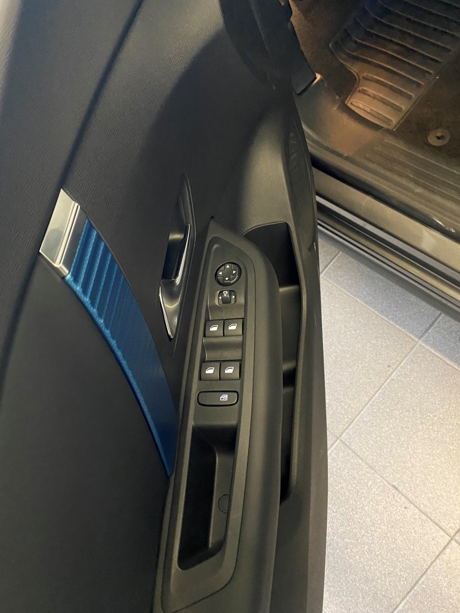 CITROEN C4 X 100 kW Shine, Elettrica, Auto dimostrativa, Automatico - 7