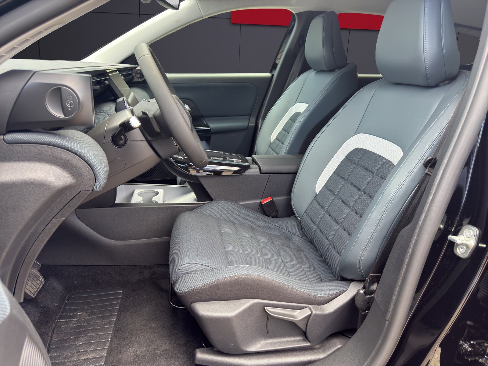 CITROEN C5 Aircross 73 kWh Plus, Électrique, Voiture nouvelle, Automatique - 5