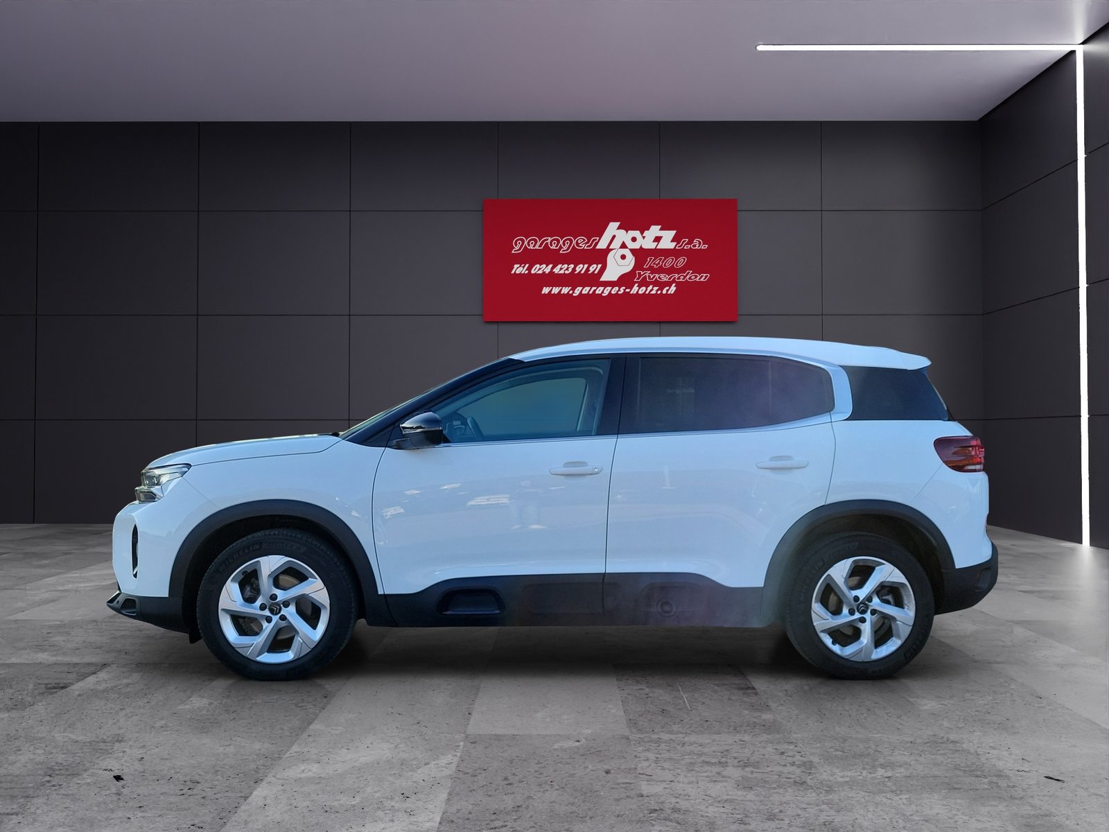 CITROEN C5 Aircross 1.2 Swiss Edition EAT8, Benzin, Occasion / Gebraucht, Automatik - 2